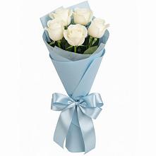 Букет 5 Белых роз Проуд в Ишеевке