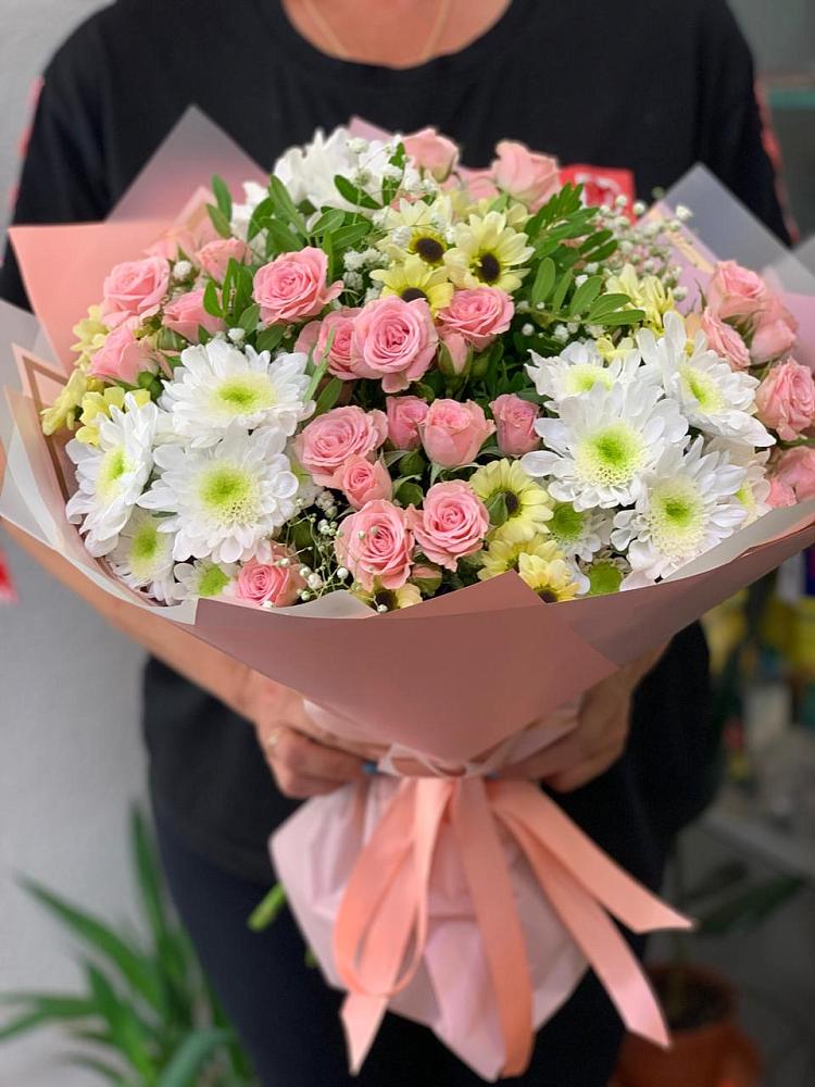 Букет цветов из: Розы и Хризантемы в Ишеевке