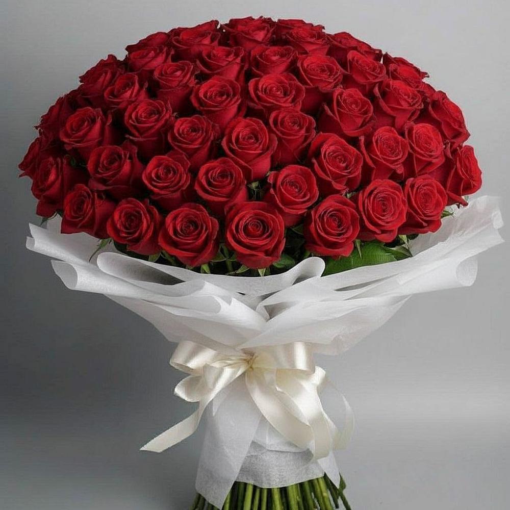 Букет 101 Красная роза Блэк Мэджик в Ишеевке