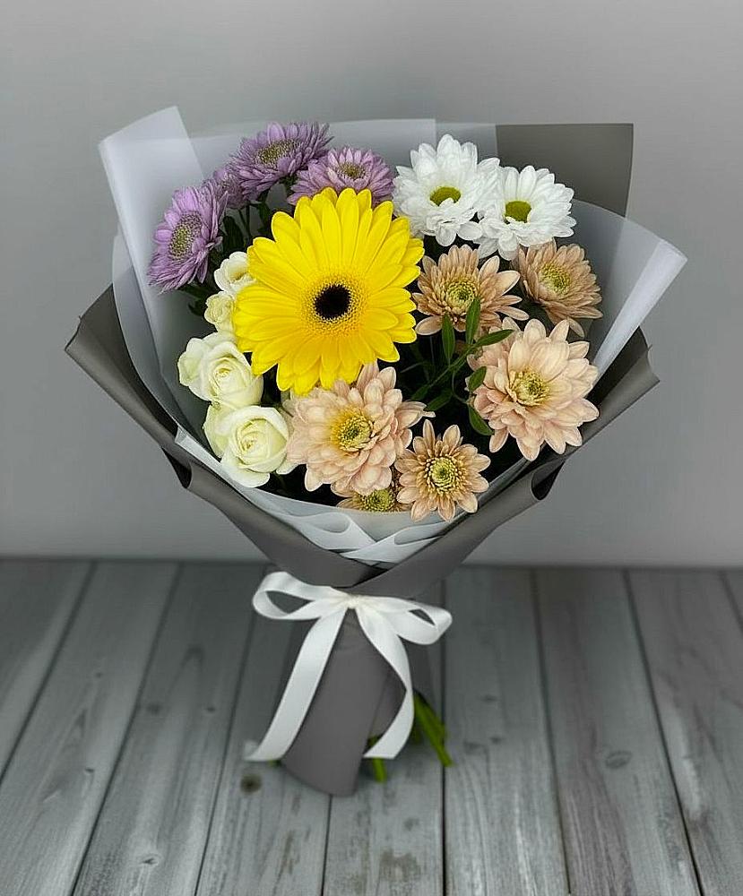 Букет цветов из: Розы, Герберы и Хризантемы в Ишеевке