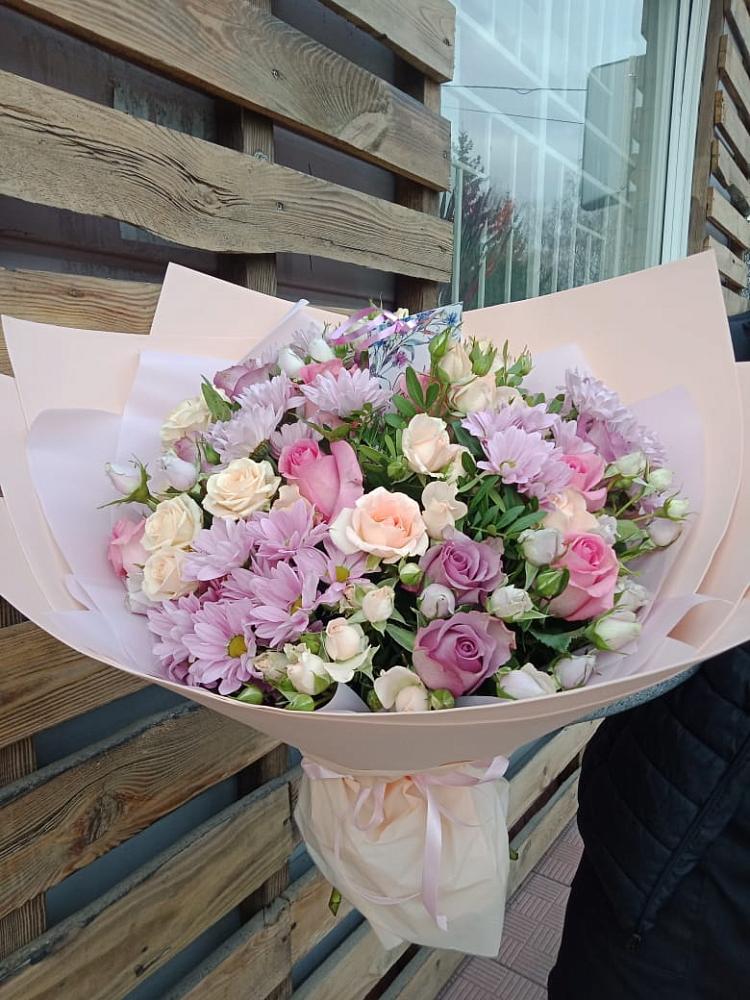 Букет цветов из: Розы и Хризантемы в Ишеевке