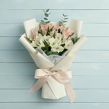 Букет цветов из:  Альстромерии в Ишеевке