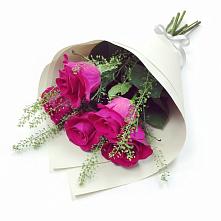 Букет цветов из:  Розы в Ишеевке
