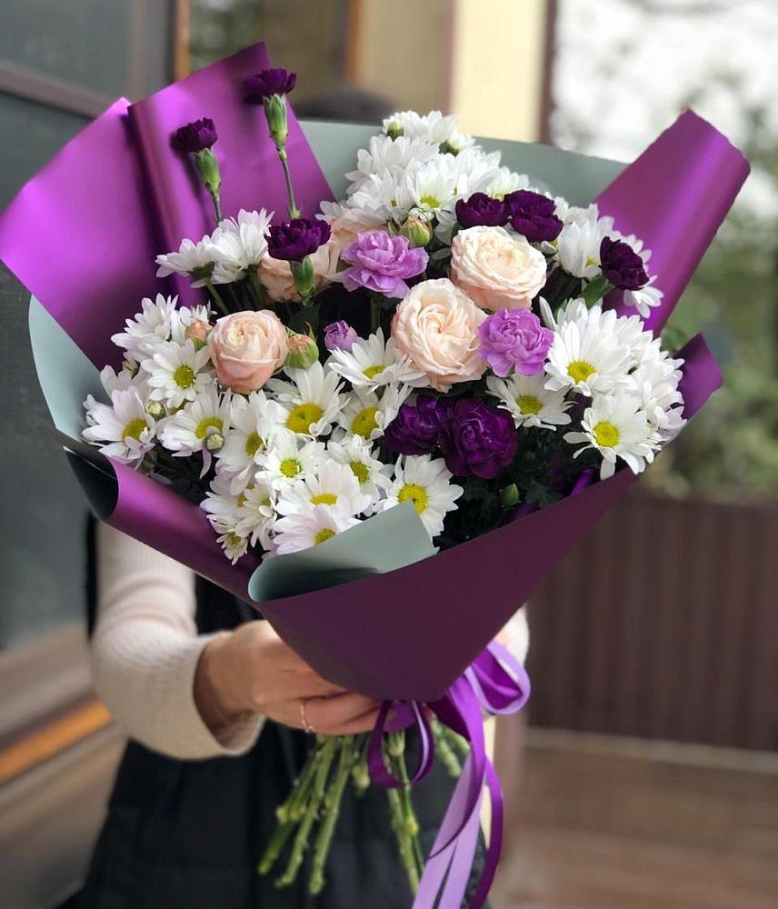 Букет цветов из: Хризантемы, Гвоздики и Розы в Ишеевке