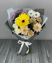 Букет цветов из:  Розы, Герберы и Хризантемы в Ишеевке