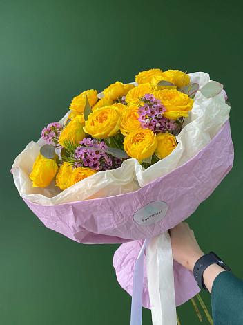 Букет Кустовые желтые розы в Ишеевке