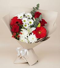 Букет цветов из:  Розы, Хризантемы, Герберы и Лилии в Ишеевке