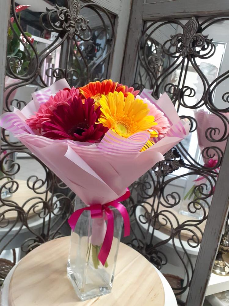 Букет цветов из: Герберы в Ишеевке