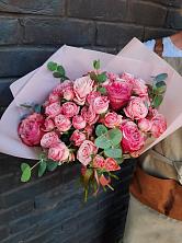 Букет розы в пальмах в Ишеевке Букет цветов из: Розы в Ишеевке